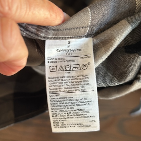 Banana Republic blue plaid flannel shirt - Picture 3 of 5